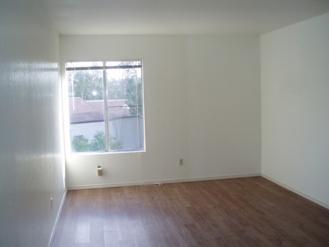 Photo - 7504 Parkway Dr Unidad 7504 Parkway Dr #207