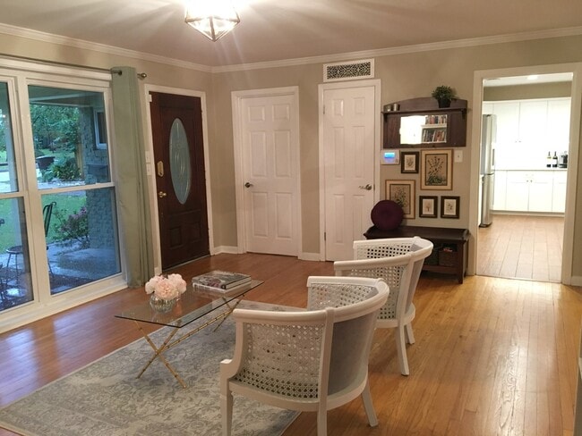 Photo - 776 Thora Blvd