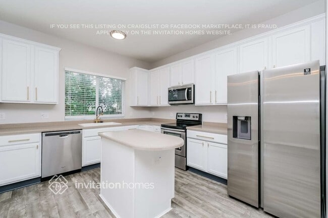 Photo - 2935 Girvan Dr