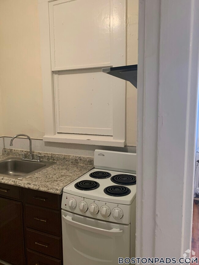 Building Photo - 25 Park Dr Rental