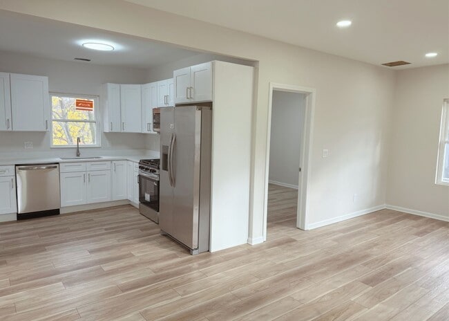 Photo - 5216 Duke Ave Unidad Up