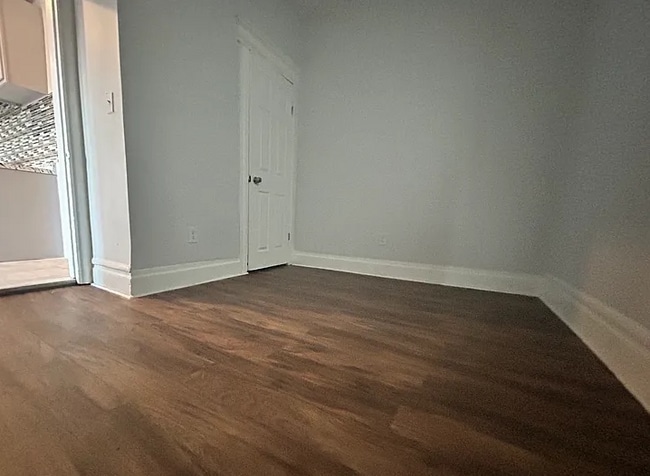 Photo - 182 Seymour Ave Unit 2