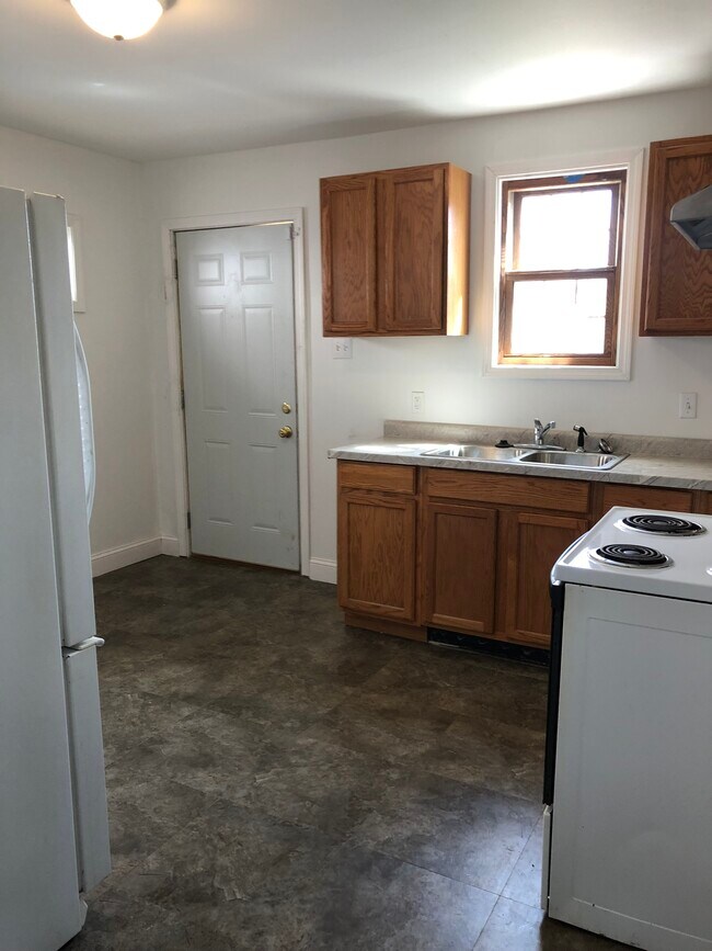 Photo - 1155 E 18th Ave