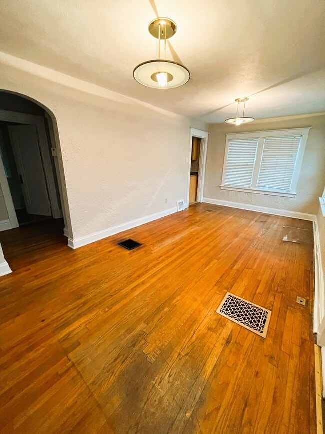 Photo - Darling 2 bedroom Bungalow