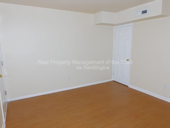 Photo - 4216 Parker St Unidad G