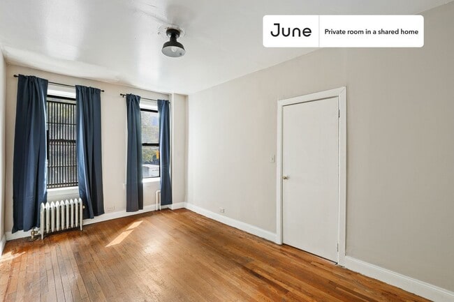 Photo - Room in Shared 4 bed/1 bath home Unidad A