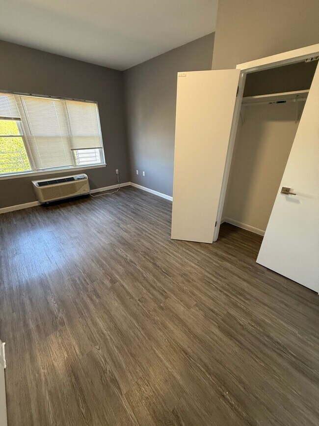 Photo - 39 16th Ave Unidad 404