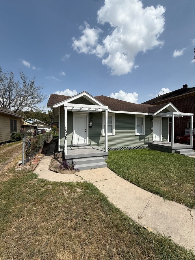 Photo - 1008 Studewood St