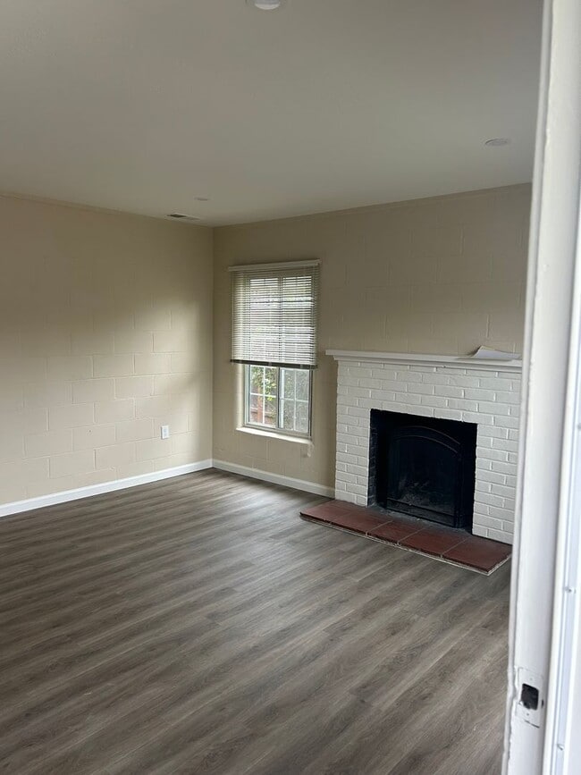 Photo - Adorable home in San Carlos with large yard