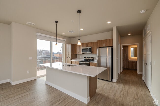 2BR, 2BA - 1,120SF - Kitchen