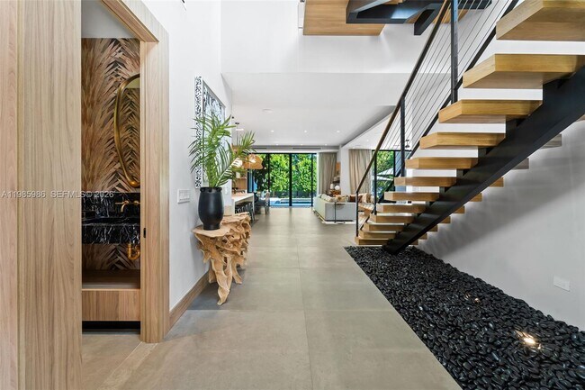 Photo - 8625 NE 10th Ave