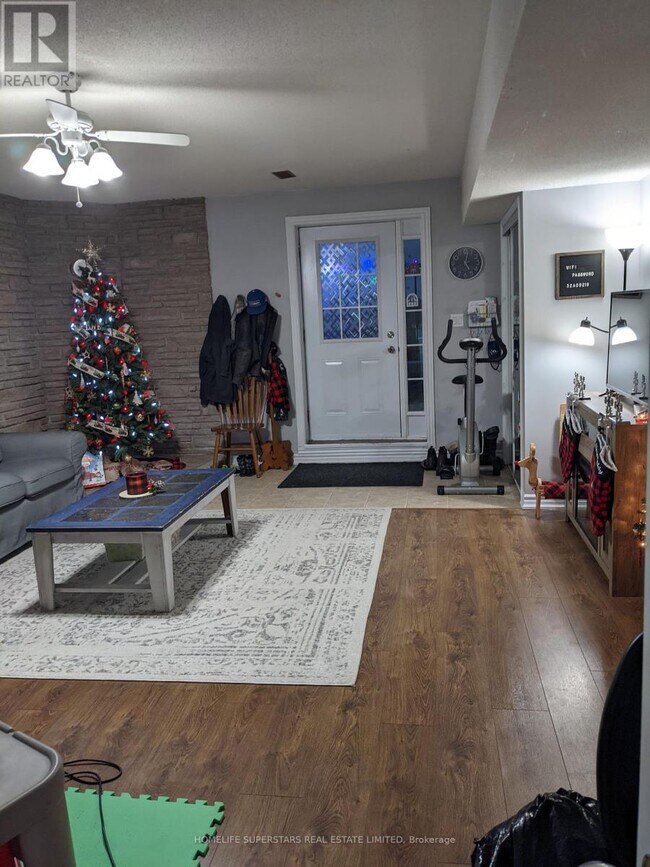 Photo - 2 Hoddle Crescent