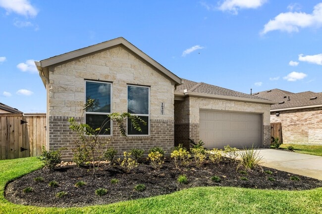 Photo - 16507 Mesquite Fld Dr