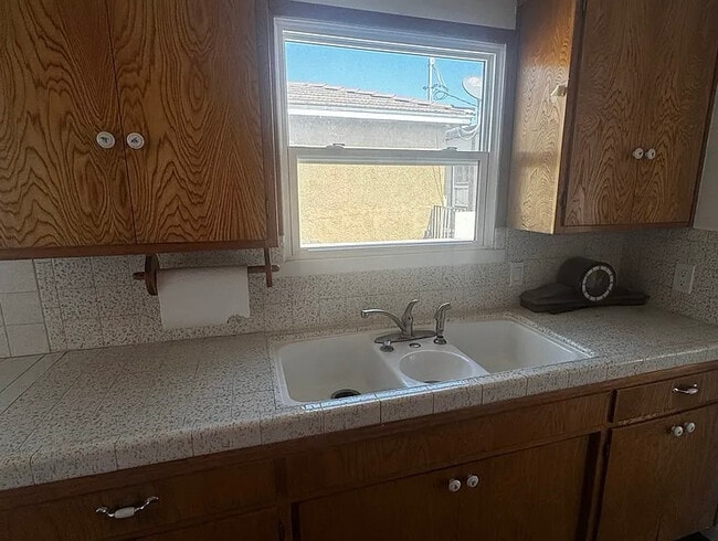 Photo - 4350 Filhurst Ave