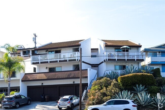 Building Photo - 227 W Escalones Unit A Rental