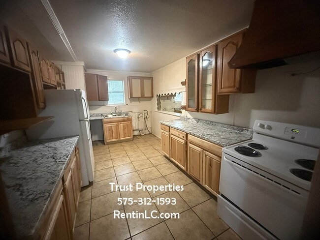 Photo - 920 Texas Dr