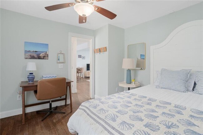 Photo - 70 Carroll Ave Unit 706