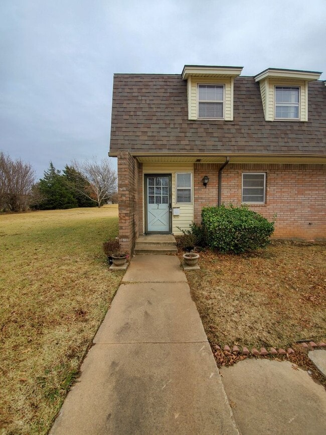 Photo - Cute 3 bedroom Townhome in Shawnee!