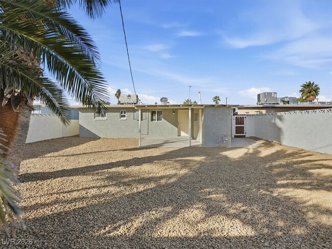 Photo - 608 Stanford St