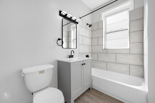 Photo - 4853-59 S Prairie