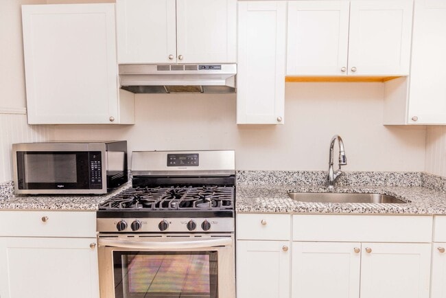 Photo - 1903 Grayland Ave Unit 1903-C