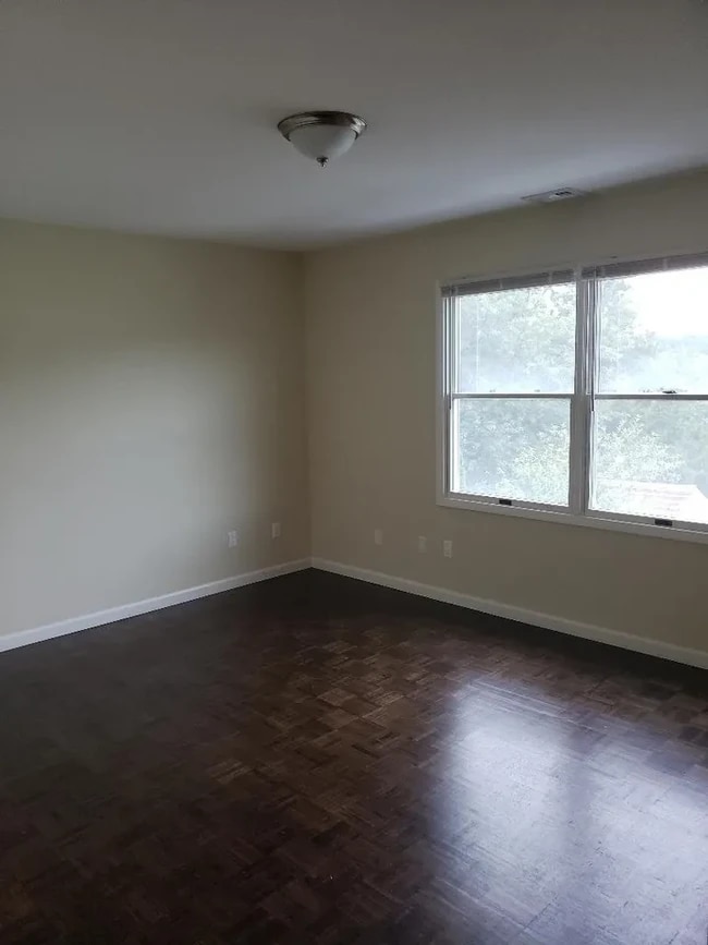 Photo - 26 Harding Ct