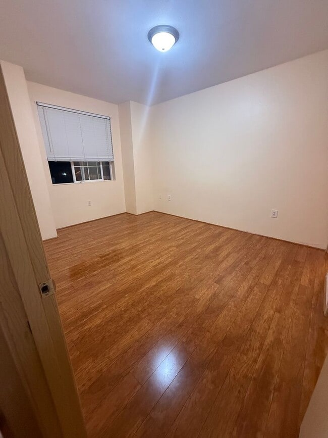 Photo - 2800 SE 8th St