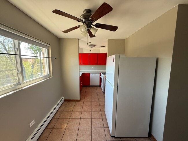 Photo - 1657 W Farwell Ave Unit 3C