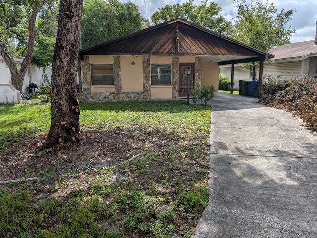 Building Photo - 7111 N 9th St Rental
