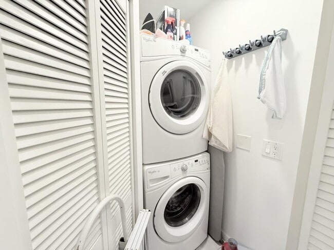 Photo - 2 bedroom in Chicago IL 60642 Unidad 3