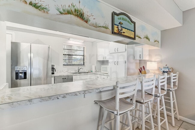 Building Photo - 3240 S Fletcher Ave Unit ID1248216P Rental