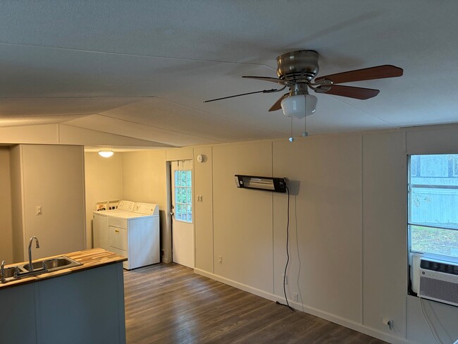 0 Acorn Village Ln
