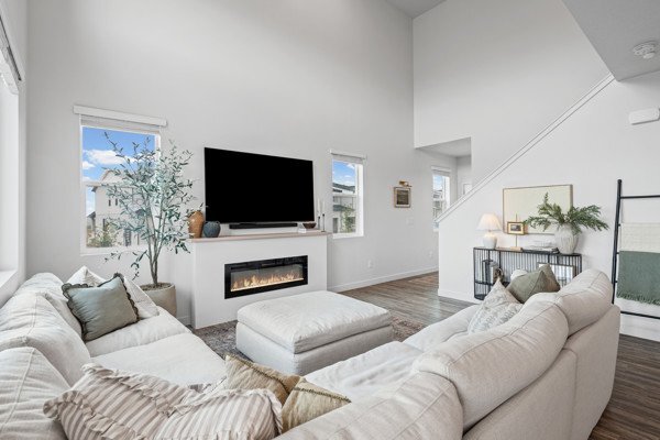 Photo - 1974 Red Yearling Dr