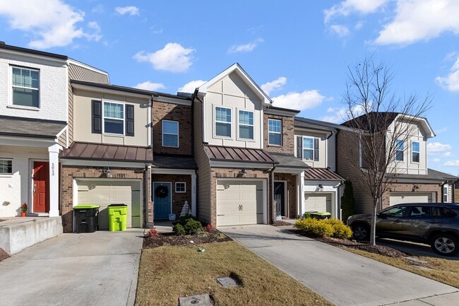 Photo - 1017 Fitchie Pl