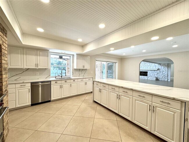 Photo - 7315 Hunt Club Ln