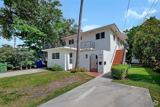 Building Photo - 2845 SW 24th St Rental