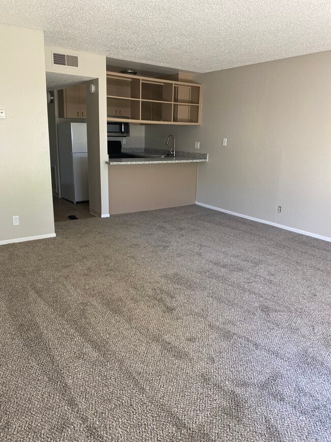 Building Photo - Fulton Villa Apartments