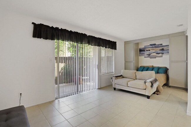 Photo - 3701 Colonial Dr Unit 37