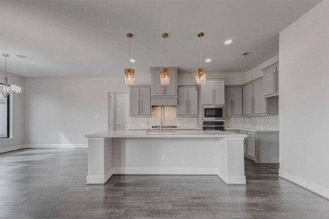 Photo - 30627 S Creek Way