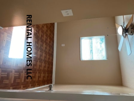 Photo - 238 S 3rd St