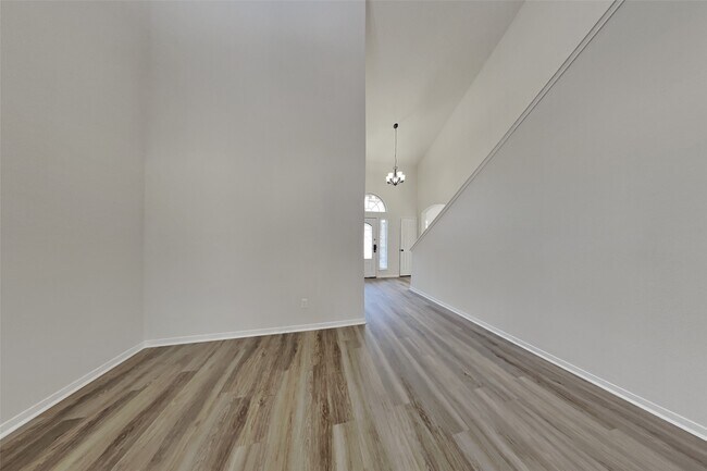 Photo - 2222 Princess Snow Cir