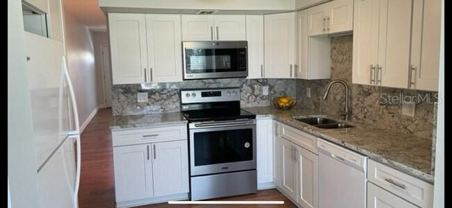 Photo - 2448 Columbia Dr Unit 52