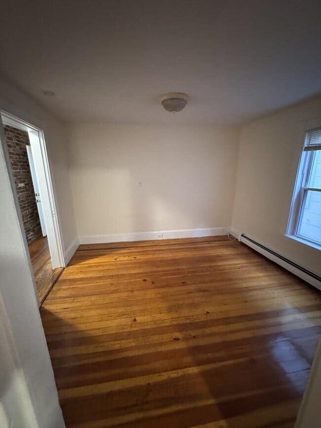 Photo - 86 Prentiss St