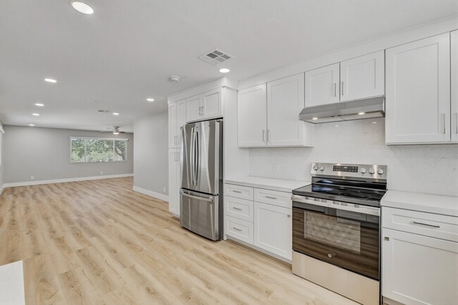 Photo - 1800 S 8th St