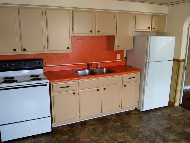 Photo - 232 S 4th St Unidad 1