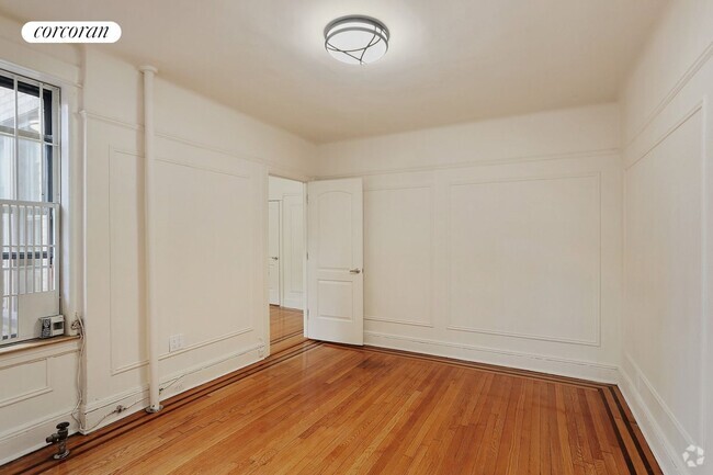 Building Photo - 49 Willow St Rental