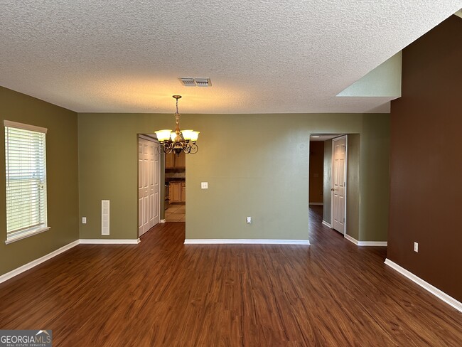 Photo - 421 Brooklet Cir House