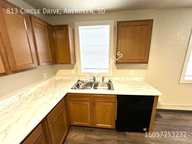 Photo - 906 N 2nd St Unit 2