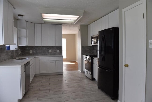 Photo - 12303 Glenmeadow Dr