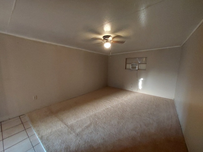 Photo - 2713 5th St W